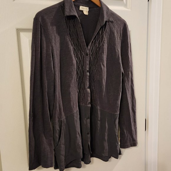 Anthropologie Meadow Rue Dark Grey 3/4 sleeve button down shirt Size L - Picture 7 of 15